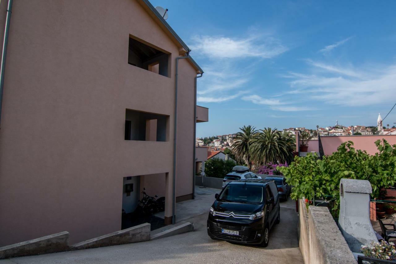 Apartments Villa Forida Mali Lošinj Buitenkant foto